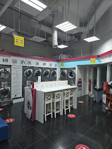 Laundry Lounge - UAE's 1st Self Service Laundry thumb 9